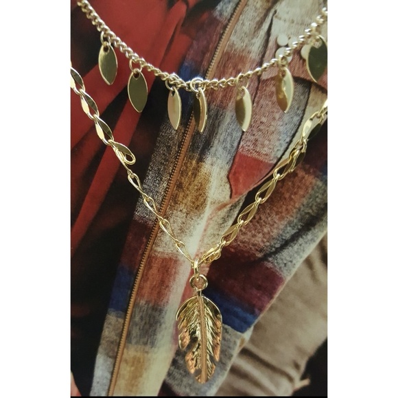 Boho Leaf Necklace - Picture 2 of 3